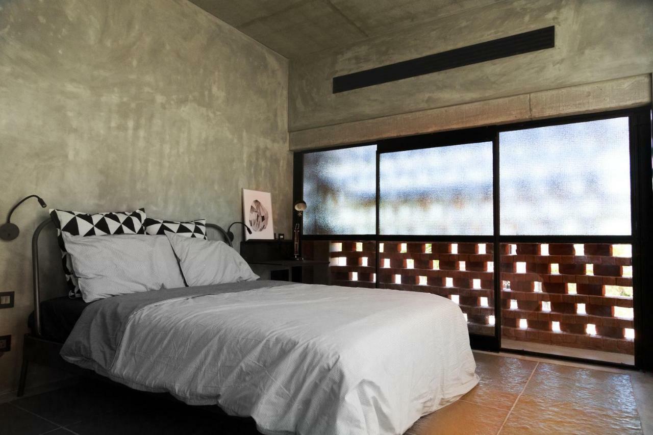 Sengal Boutique Bed & Breakfast Пондичери Екстериор снимка